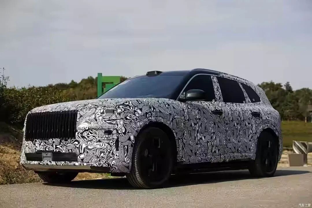 2.0T插混，“门型”尾灯，代号“虎鲸”，预计售价45万级？