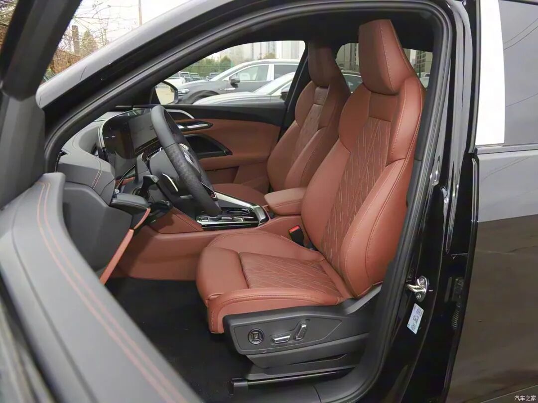 轴距3066mm!2.0T/3.0T动力,前后独立悬架,买A6子的再等等!