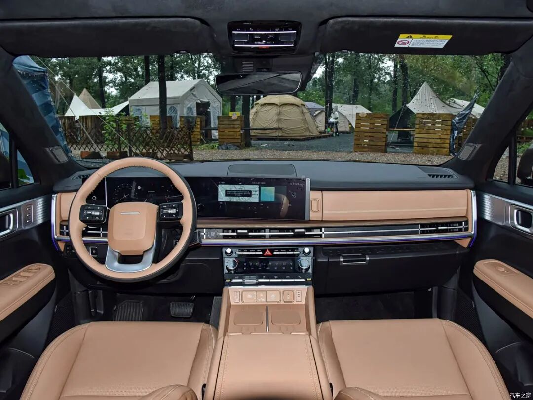 2.0T+8AT，前后独立悬架，Nappa真皮，5/6/7座可选，20万买SUV你会选它吗？