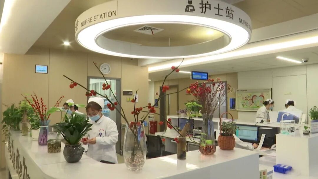 病房迎来AI机器人！南通试点老年智能病区建设！