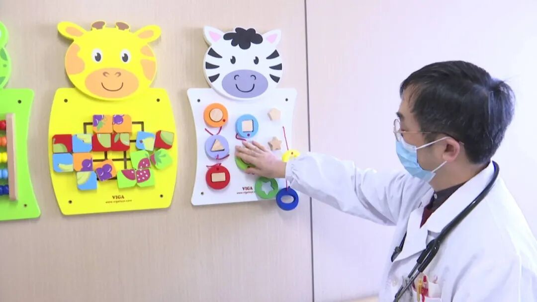 病房迎来AI机器人！南通试点老年智能病区建设！