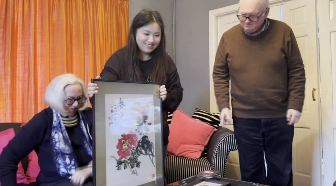 13岁南通女孩的画，被英国夫妇珍藏37年，后续来了！