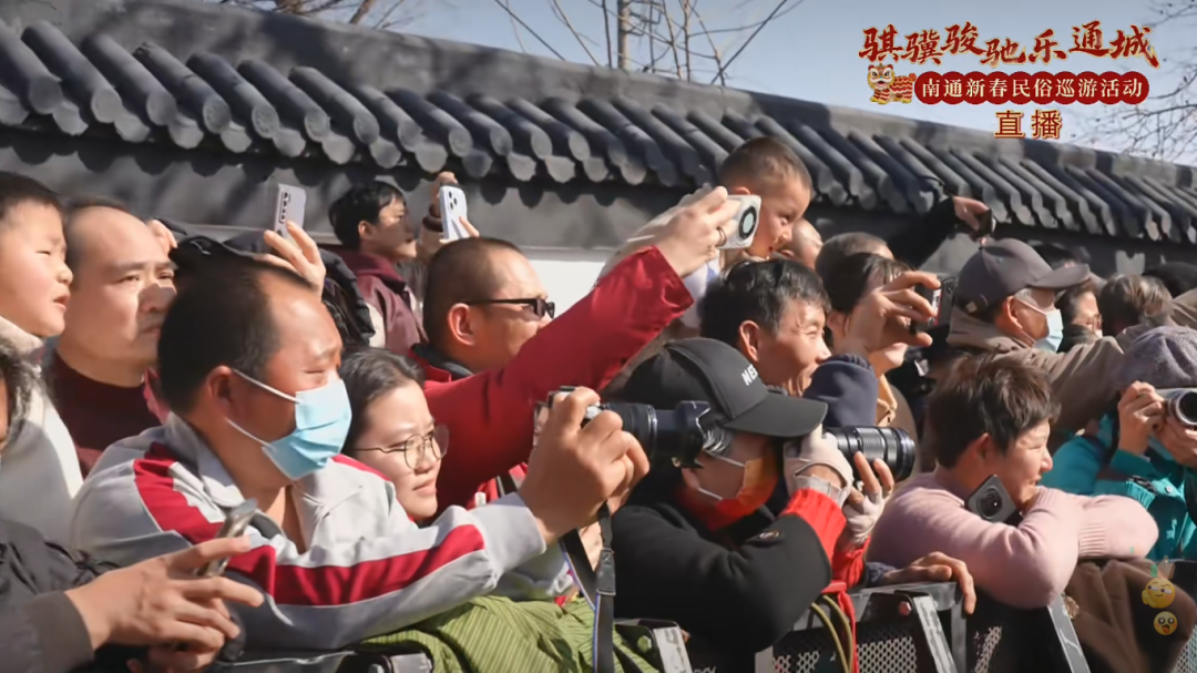 “顶流”们来啦！就在此刻的南大街