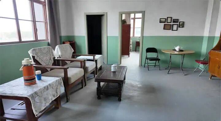 短剧“首秀”爆了！上线12小时热度破1700万