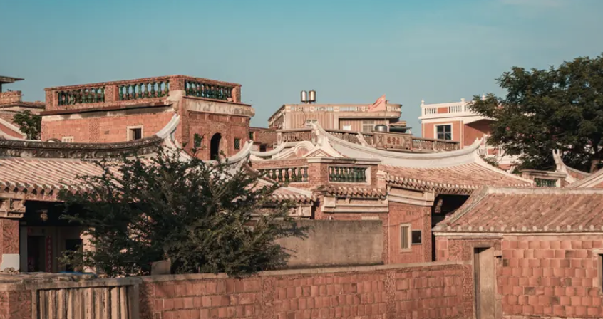 一生必去一次的闽南——簪花、古寺、骑楼、海岛，一次全打卡！